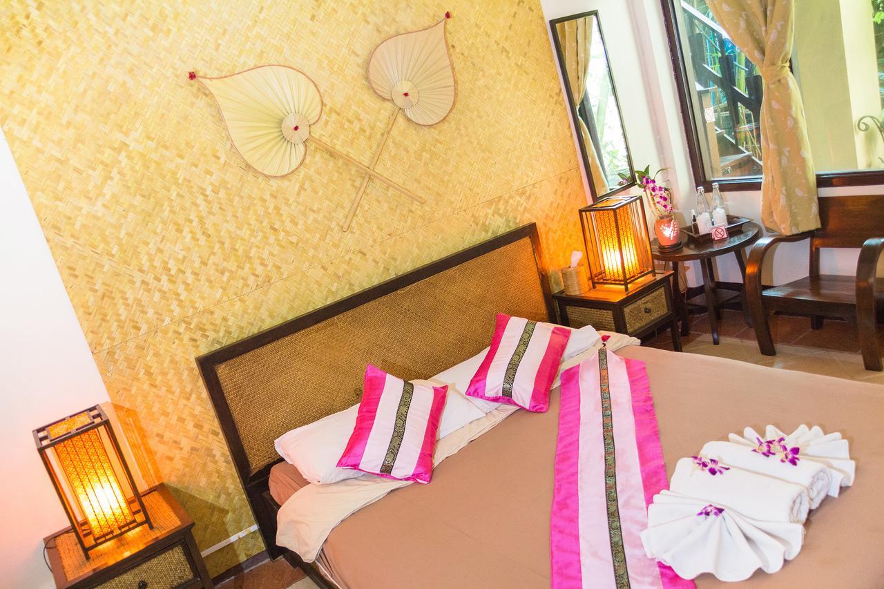 Cool Guesthouse Чиангмай Экстерьер фото